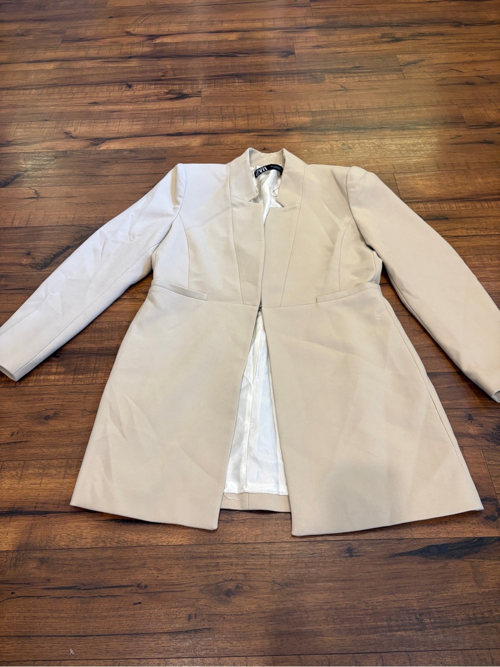 ZARA Collarless Inverted Lapel Long Blazer Jacket Beige Ecru Women's Size XL